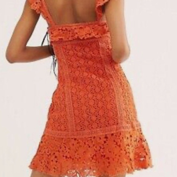 Free People Dress Size 8 Cross My Heart Boho Romantic Crochet Beachy Mini - Picture 2 of 4